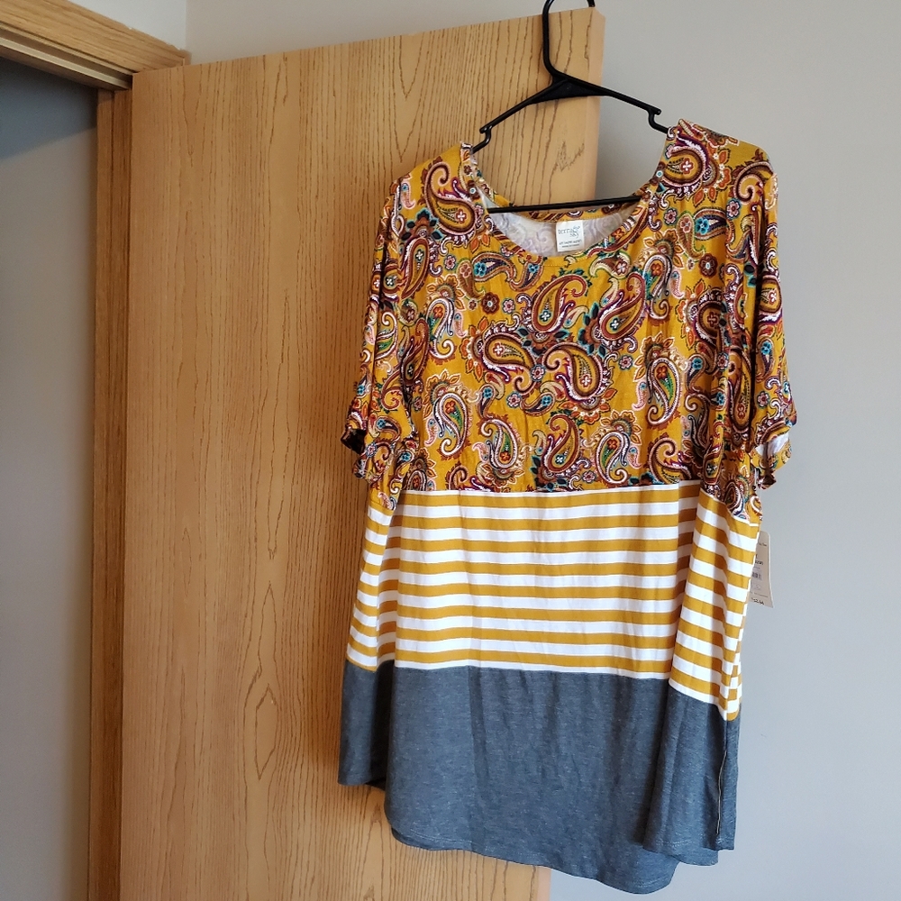 Terra and Sky 2xl shirt